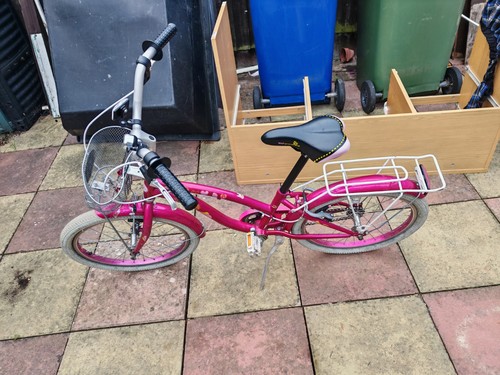 Girls bicycle inch - 20,